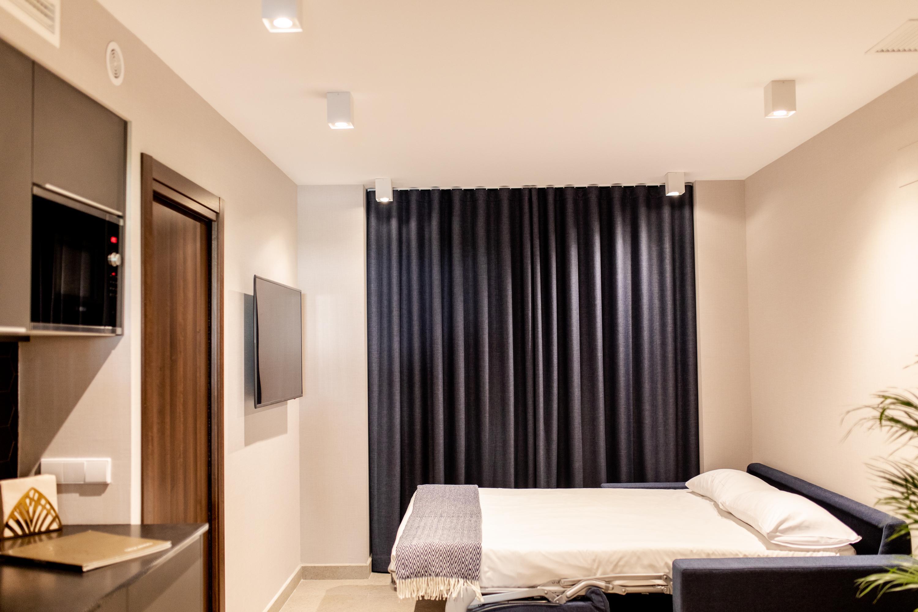 Ramirez Flats Apartahotel 4*